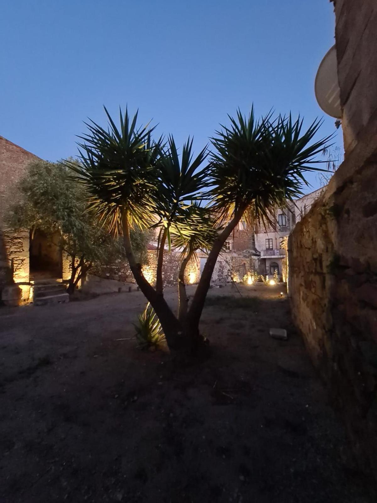 Villa Borgo Santo Stefano à Oschiri Extérieur photo